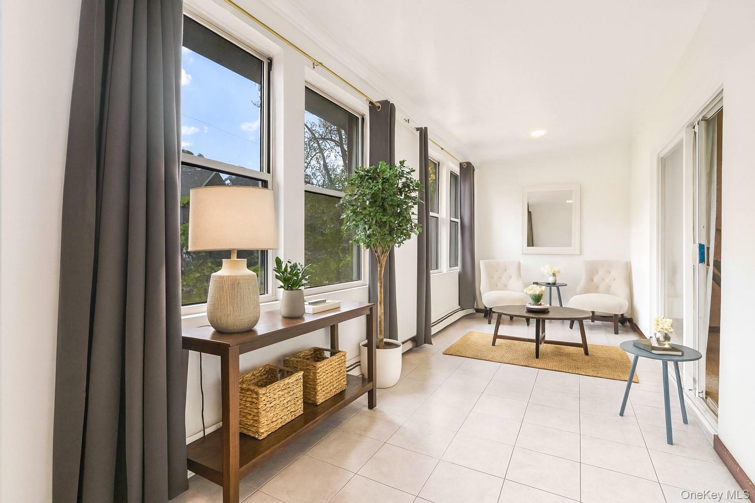 #8 photo, 84-39 Lefferts, 뉴욕퀸즈 Kew Gardens , NY 11415