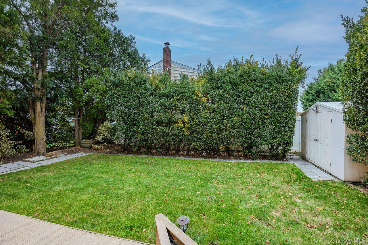 #8 photo, 2545 Horace Court, 长岛 Bellmore , NY 11710