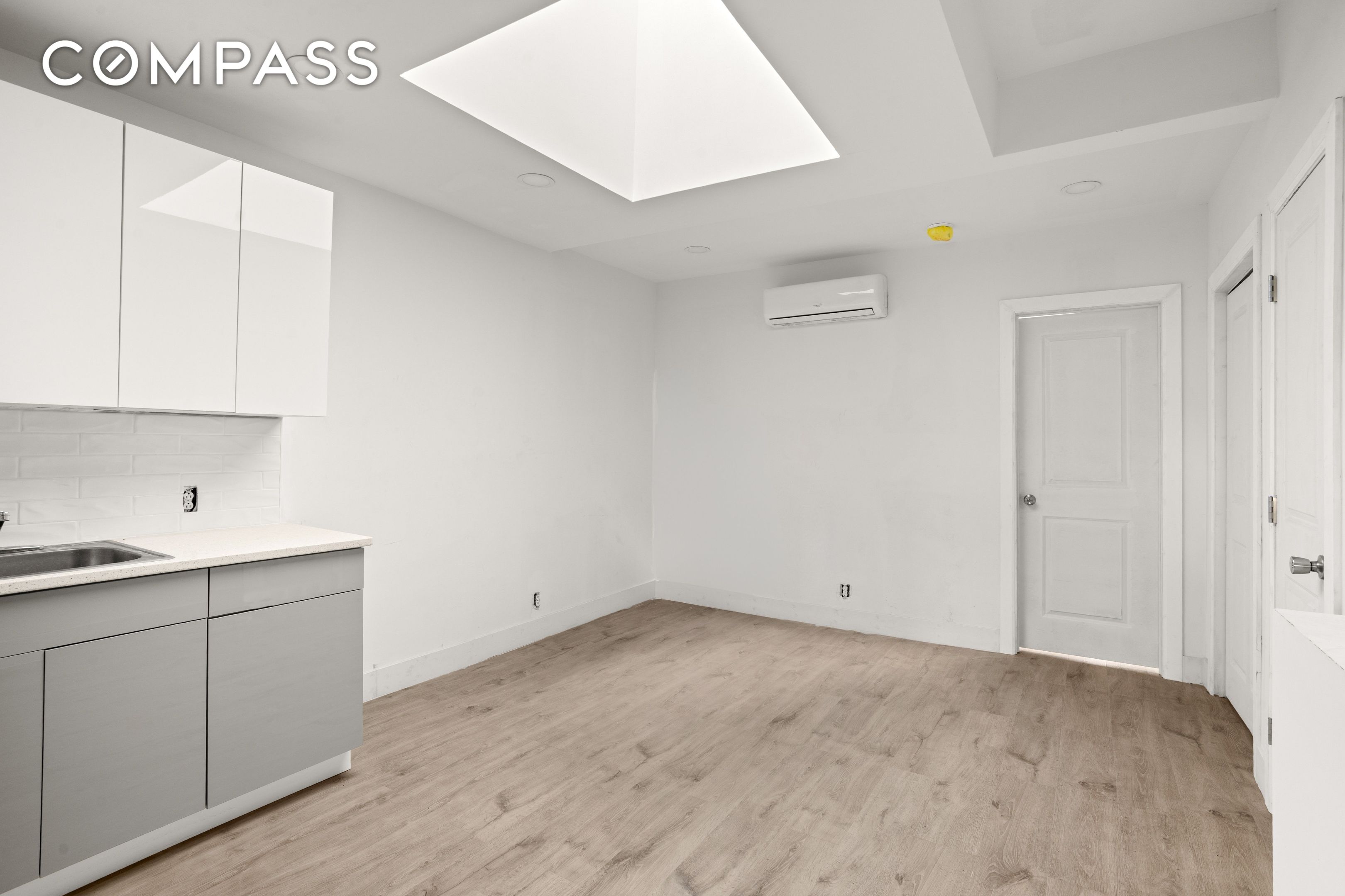 #3 photo, 1042 Hall Place, Longwood , NY 10459