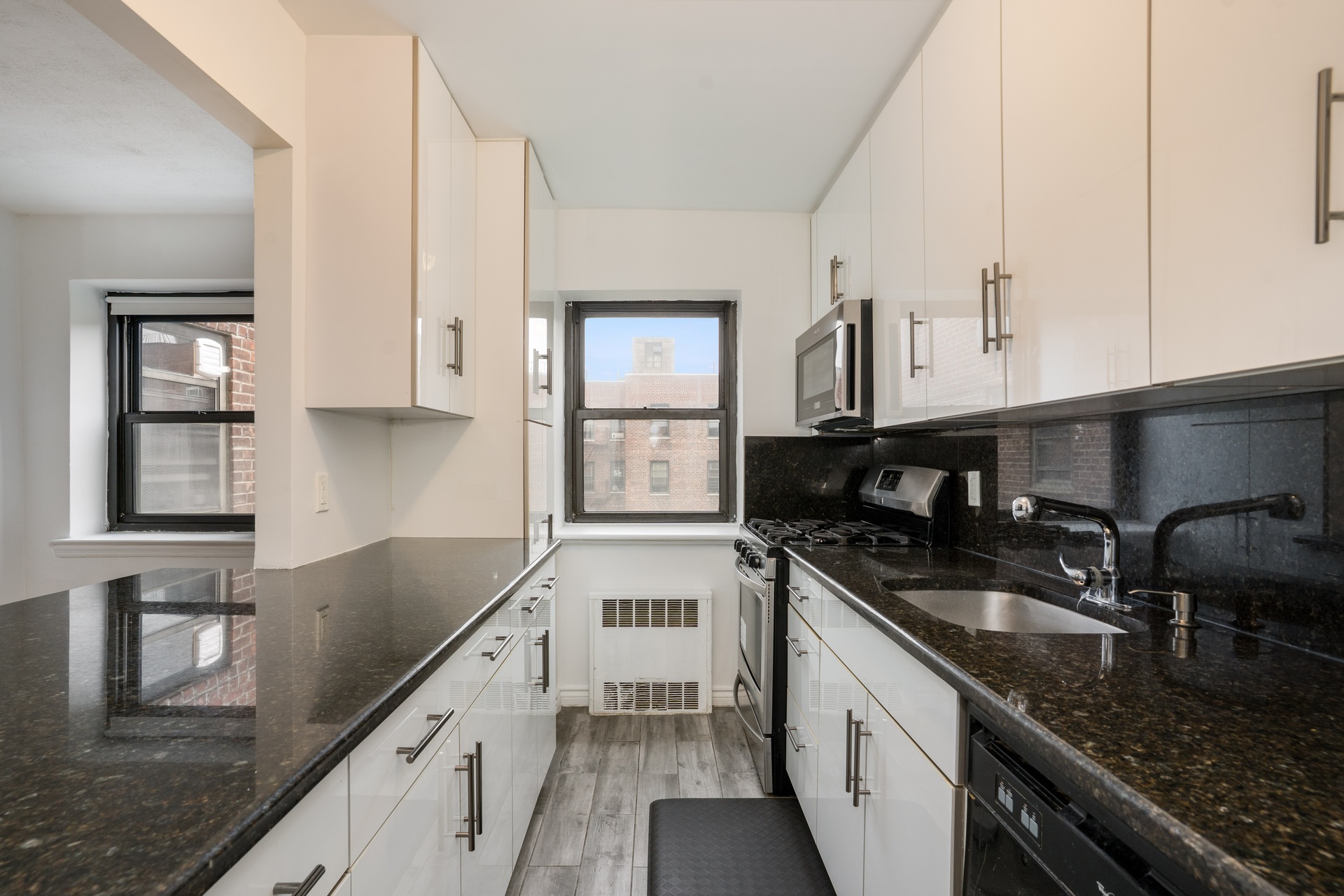 #4 photo, Forest Hills, Forest Hills , NY 11375