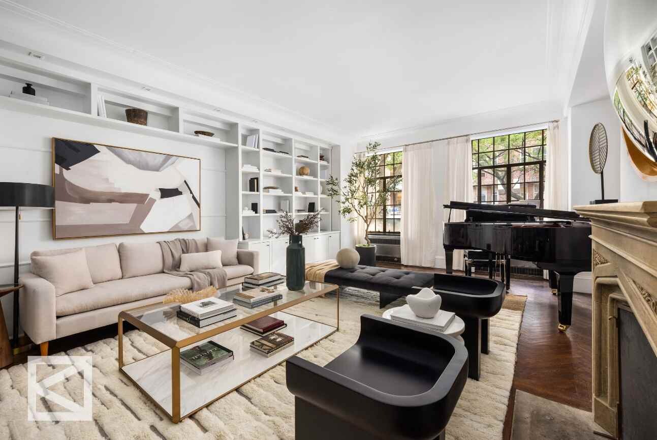 #3 photo, 300 CENTRAL Park W, Upper West Side , NY 10024