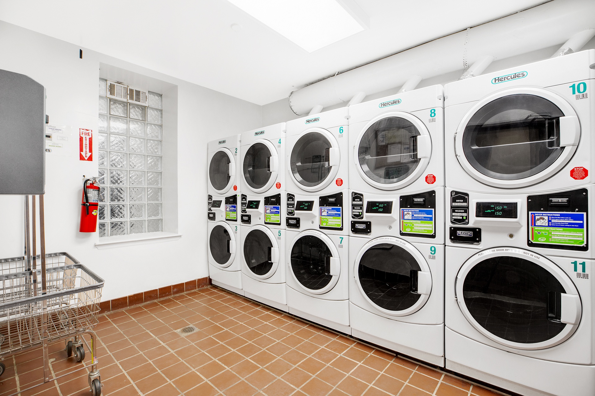 #11 photo, New York City, مانهاتن West Harlem , NY 10030