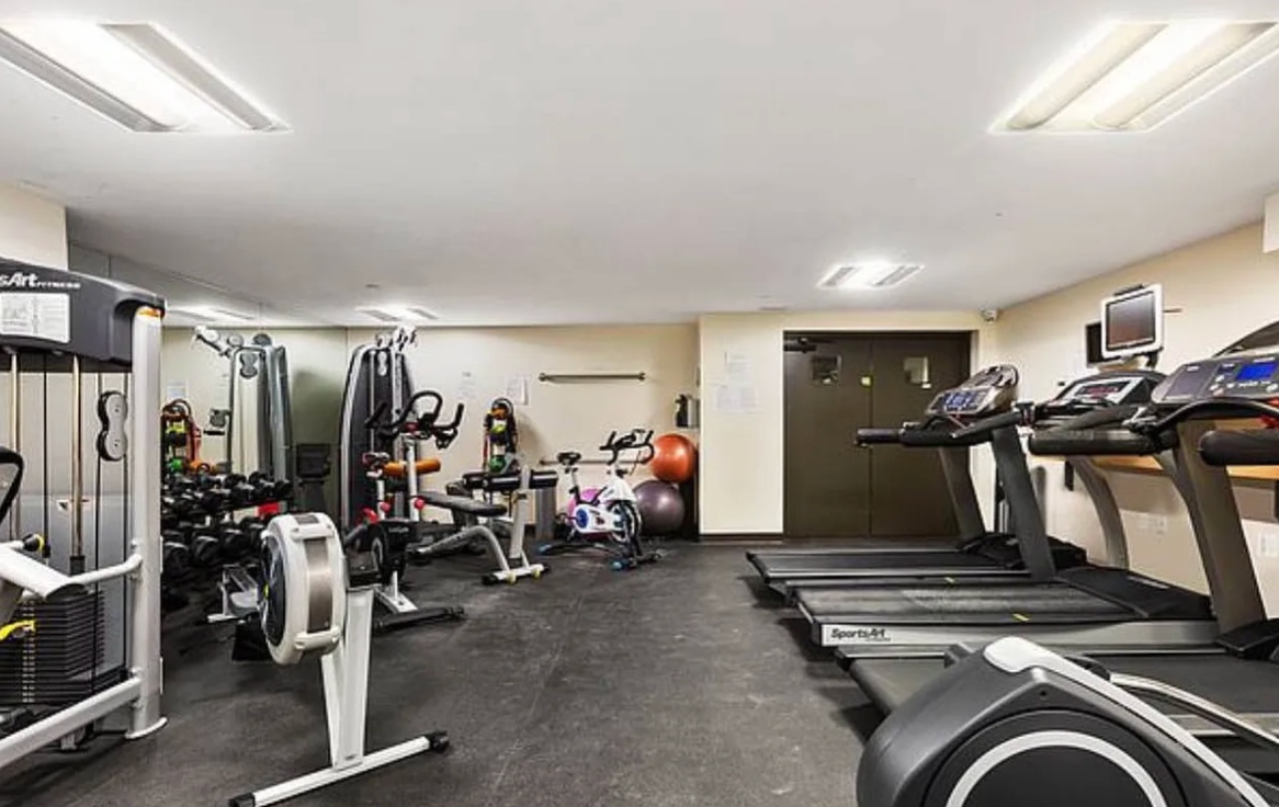 #11 photo, Brooklyn, ब्रुकलीन Bushwick , NY 11237