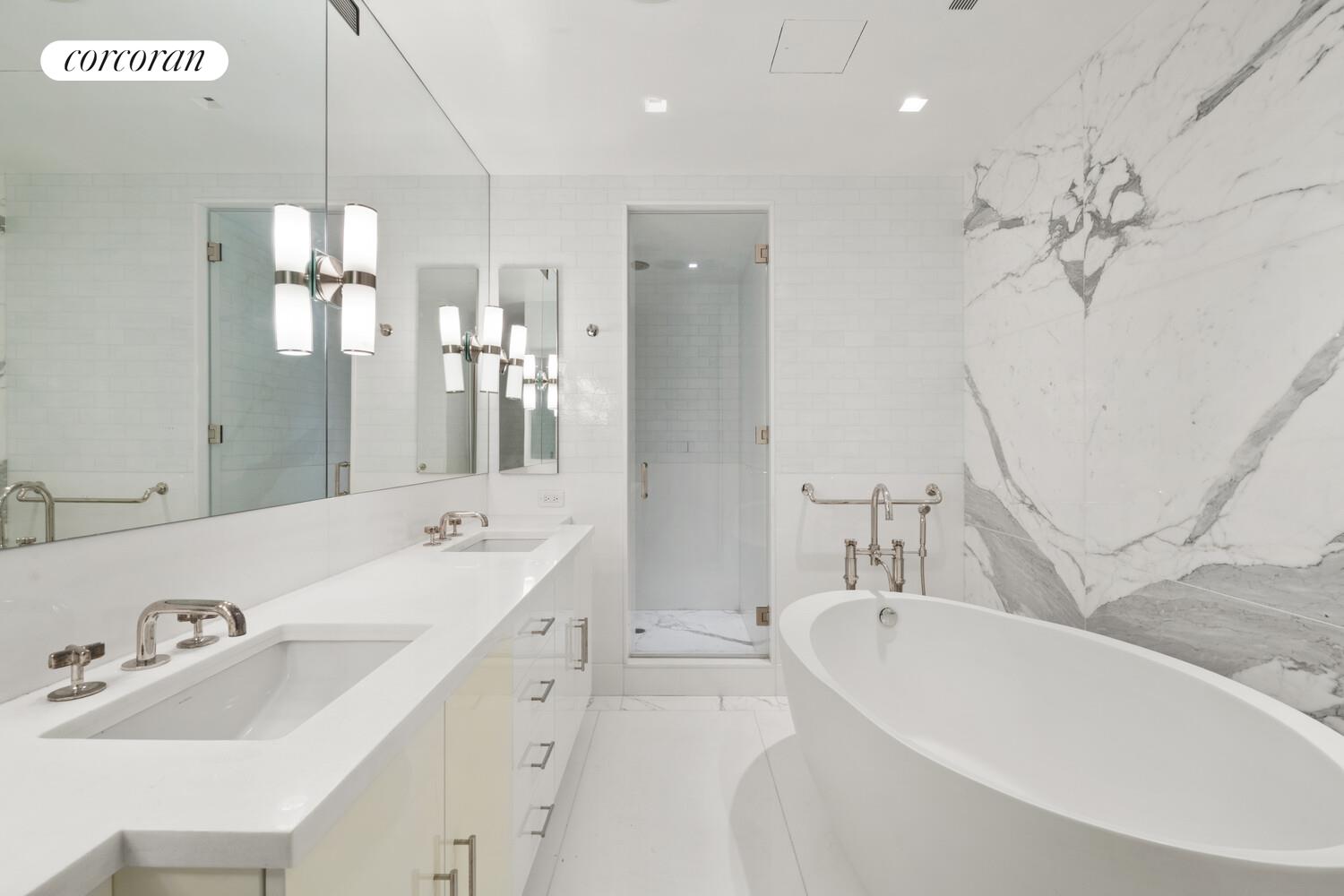 #14 photo, New York City, Midtown , NY 10019