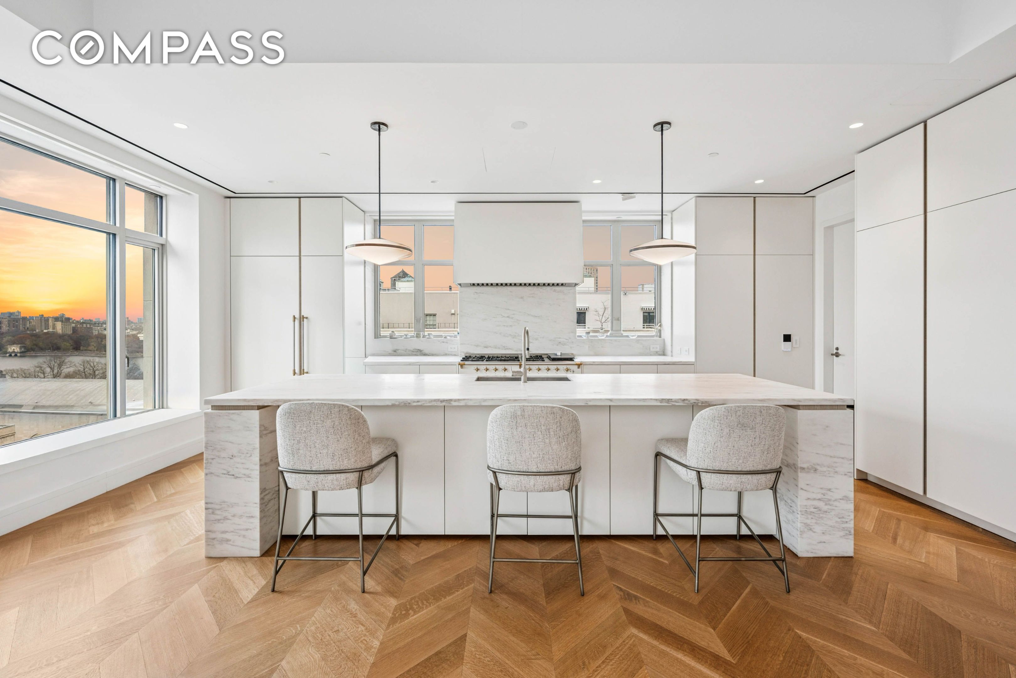 #5 photo, 1228 Madison Avenue, Upper East Side , NY 10128