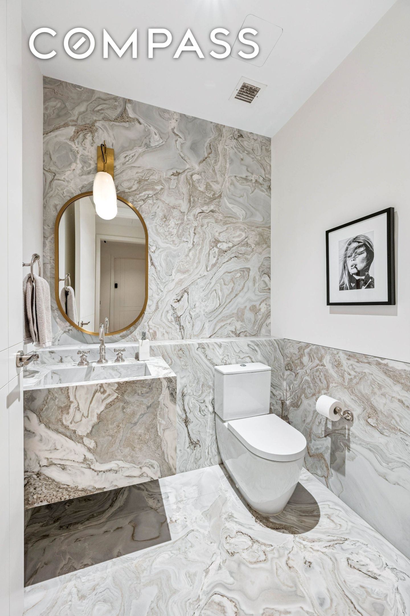 #20 photo, New York City, Upper East Side , NY 10128