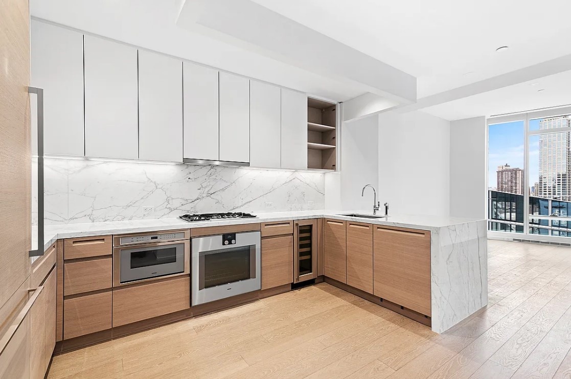 #3 photo, New York City, Lincoln Square , NY 10069