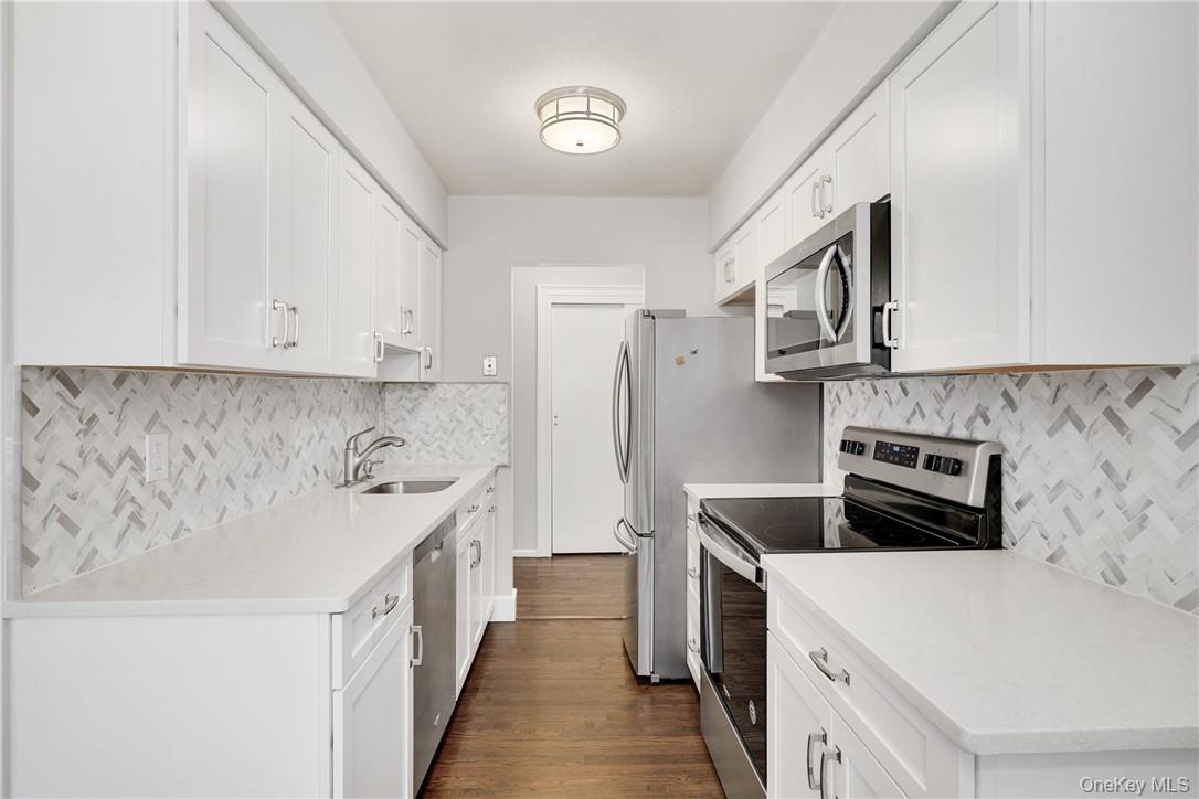 #1 photo, 114 Nottingham Road, Bedford Hills , NY 10507