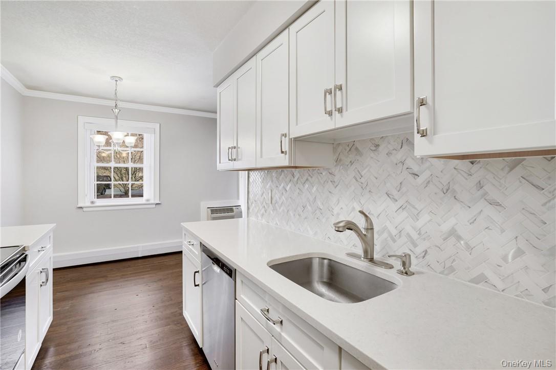 #4 photo, 114 Nottingham Road, Bedford Hills , NY 10507