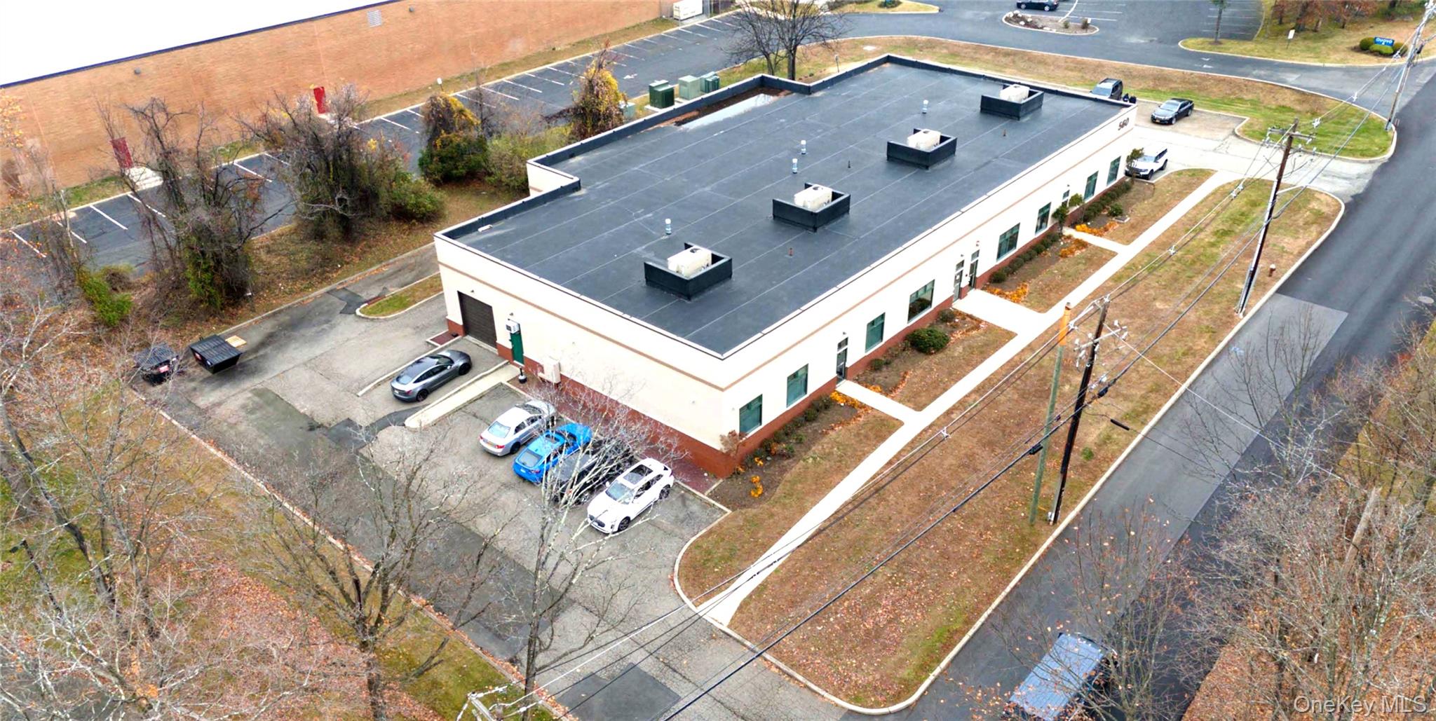 #3 photo, 560 Bradley Hill Road, 纽约州 Blauvelt , NY 10913