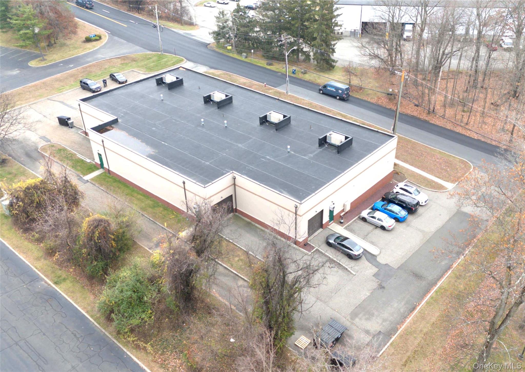 #4 photo, 560 Bradley Hill Road, 纽约州 Blauvelt , NY 10913