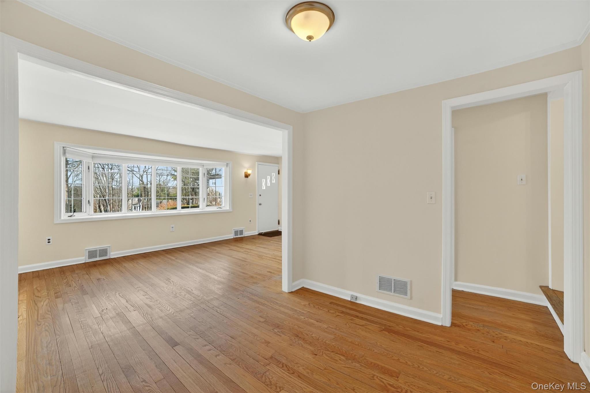 #8 photo, 1936 Longvue Street, 纽约州 Yorktown Heights , NY 10598