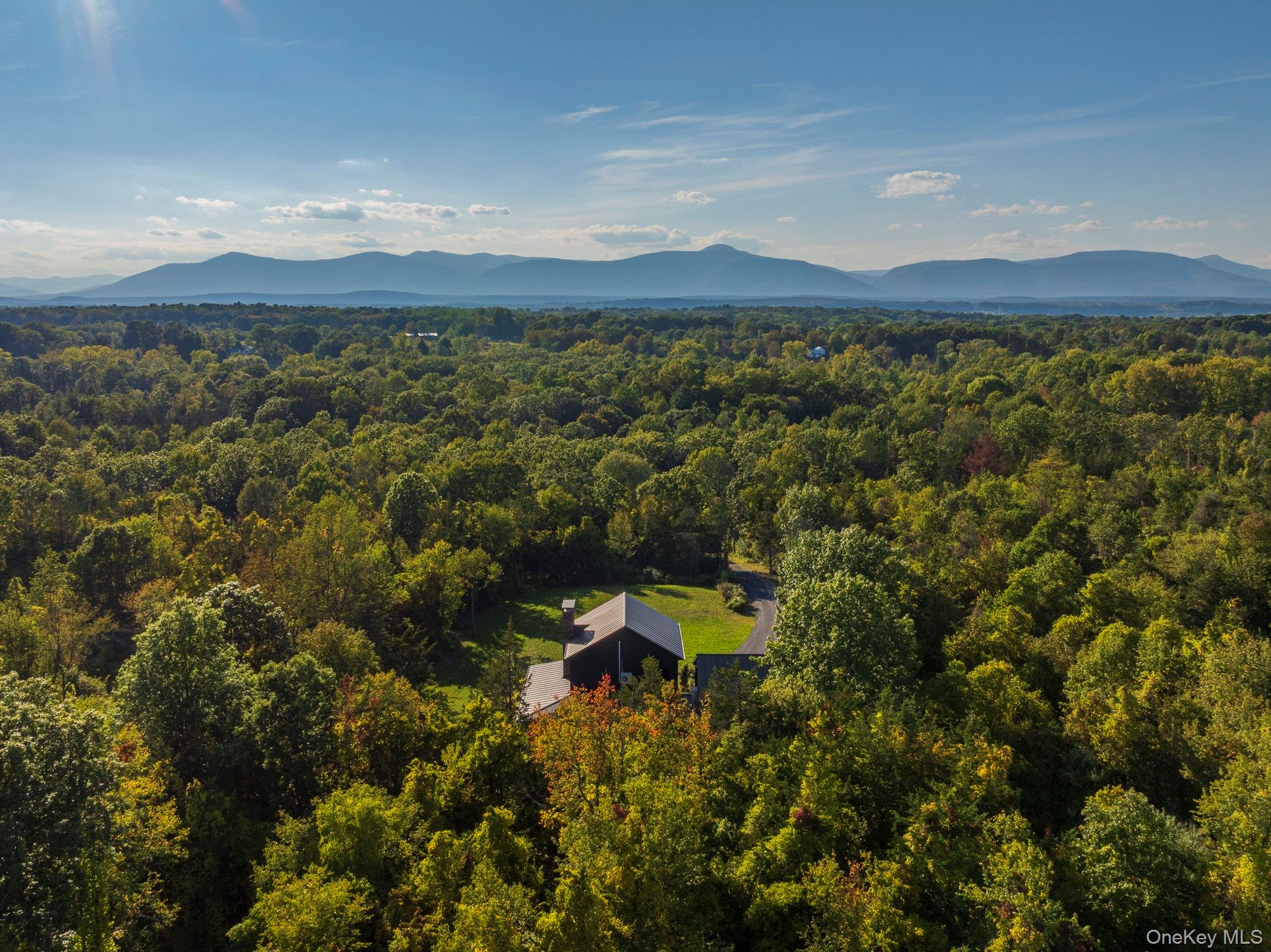 #1 photo, 249 Old Saw Mill Road, Germantown , NY 12526