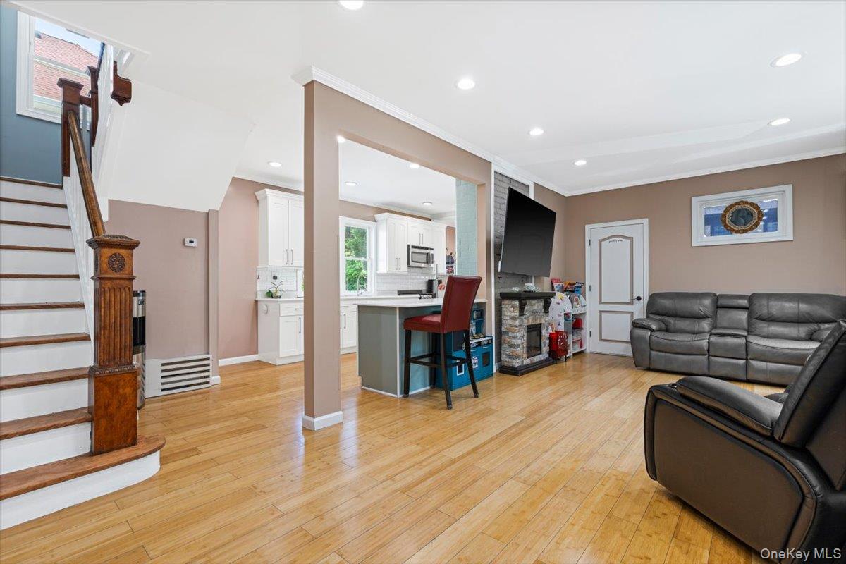 #10 photo, 315 Seneca Avenue, Mount Vernon , NY 10553