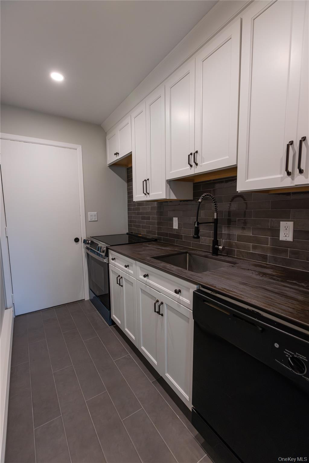 #7 photo, 303 Old Mill Road, Southfields , NY 10975