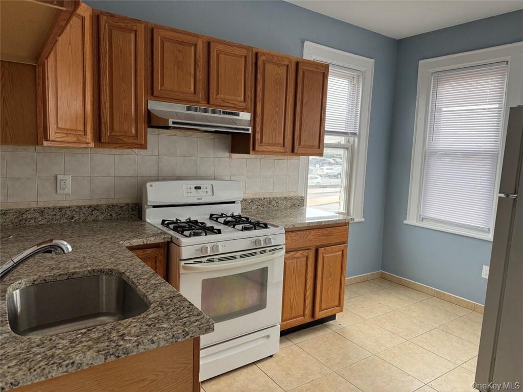 #5 photo, 594 Yonkers Avenue, Yonkers , NY 10704