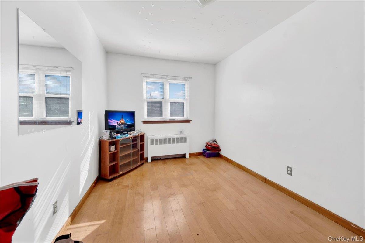 #18 photo, 733 Rhinelander Avenue, 布朗士 Bronx , NY 10462