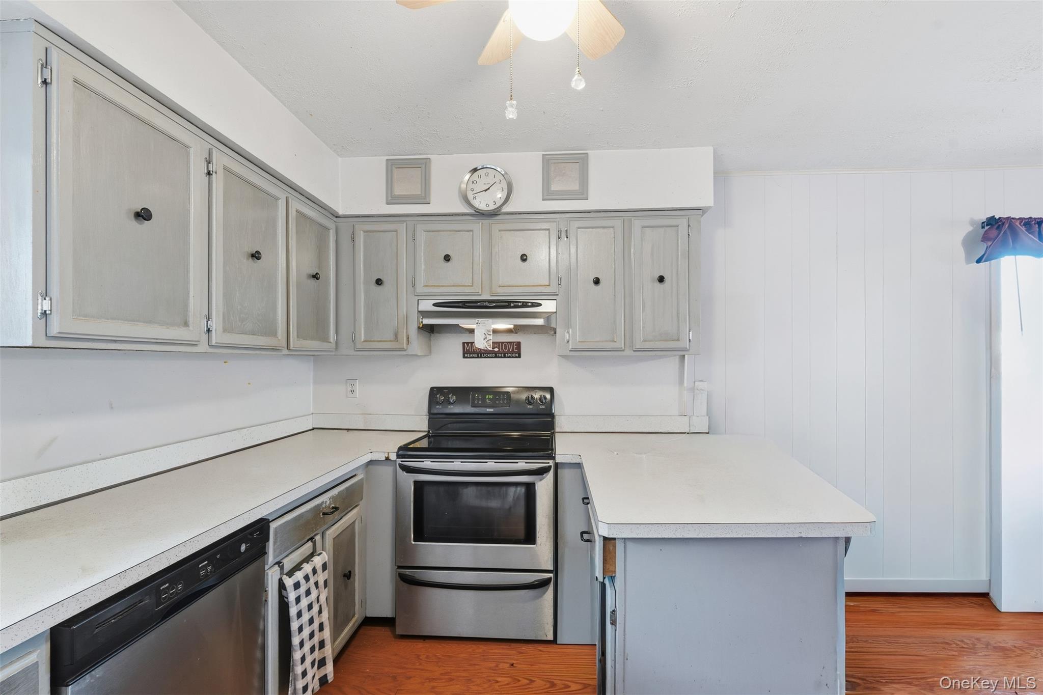 #12 photo, 10 Heritage Drive, New City , NY 10956