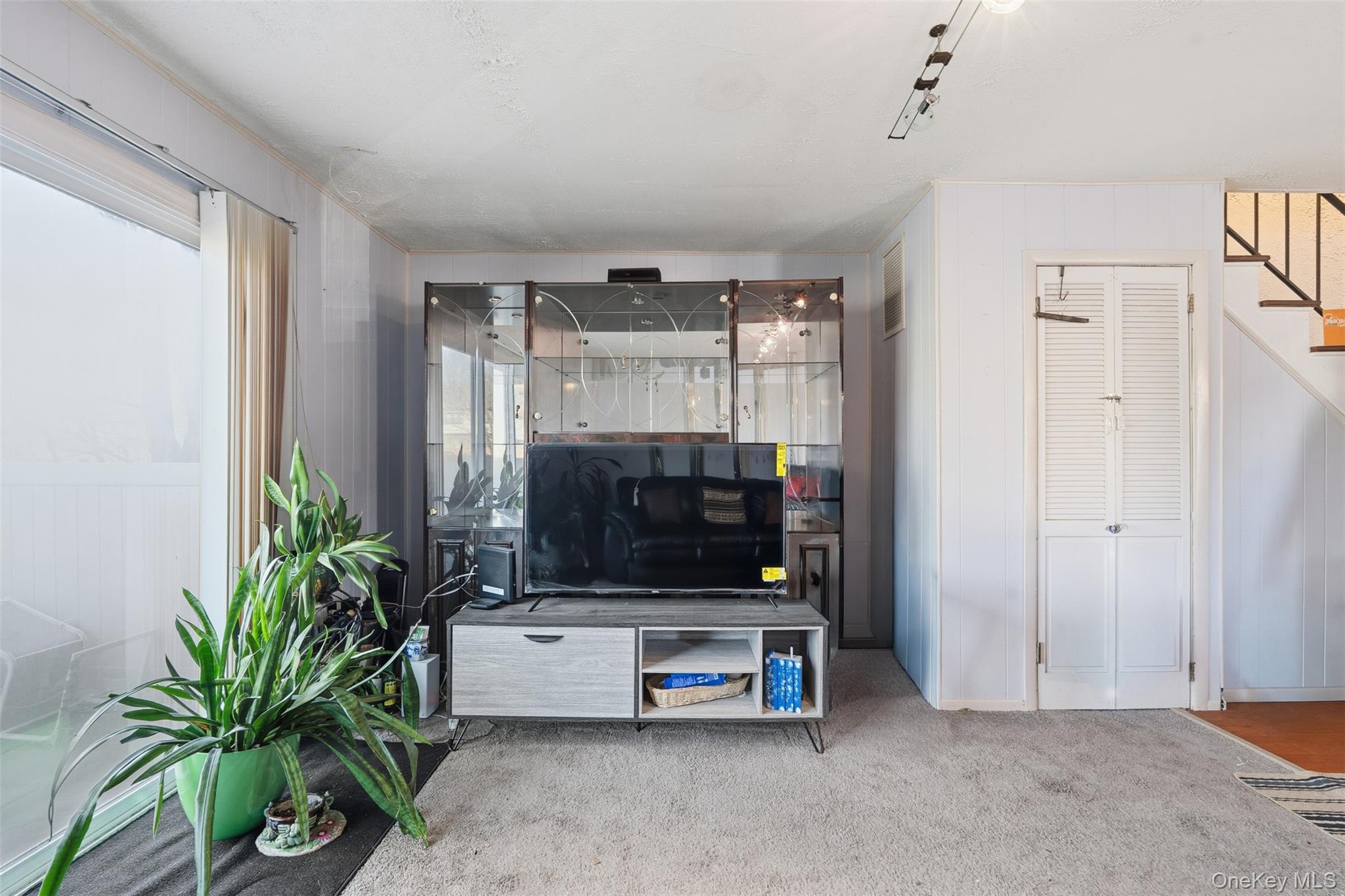 #6 photo, 10 Heritage Drive, New City , NY 10956