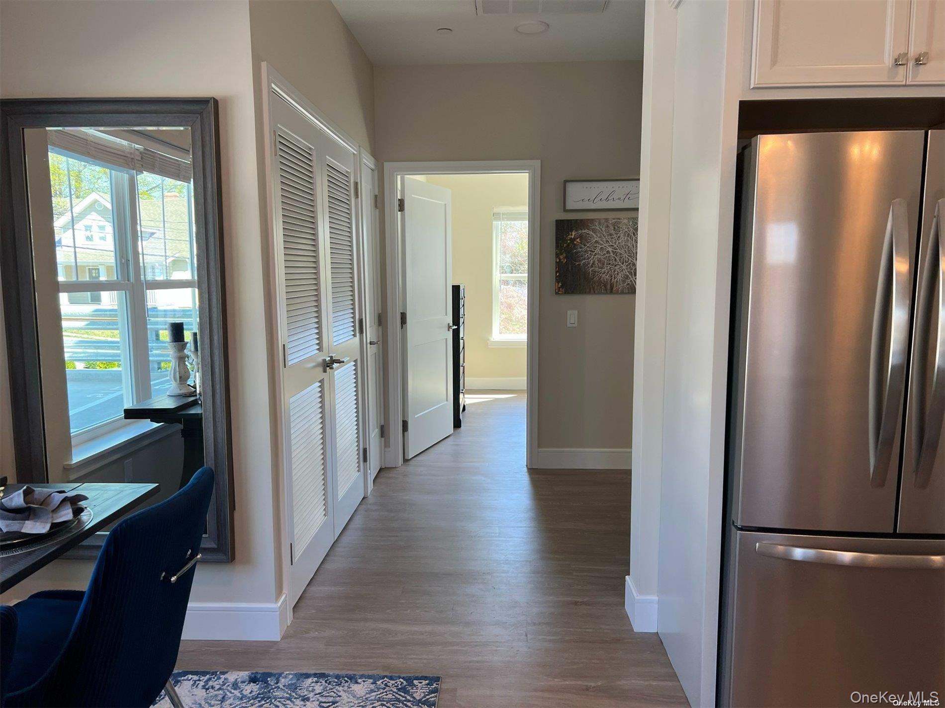 #7 photo, 1080 New York Avenue, Huntington Station , NY 11746