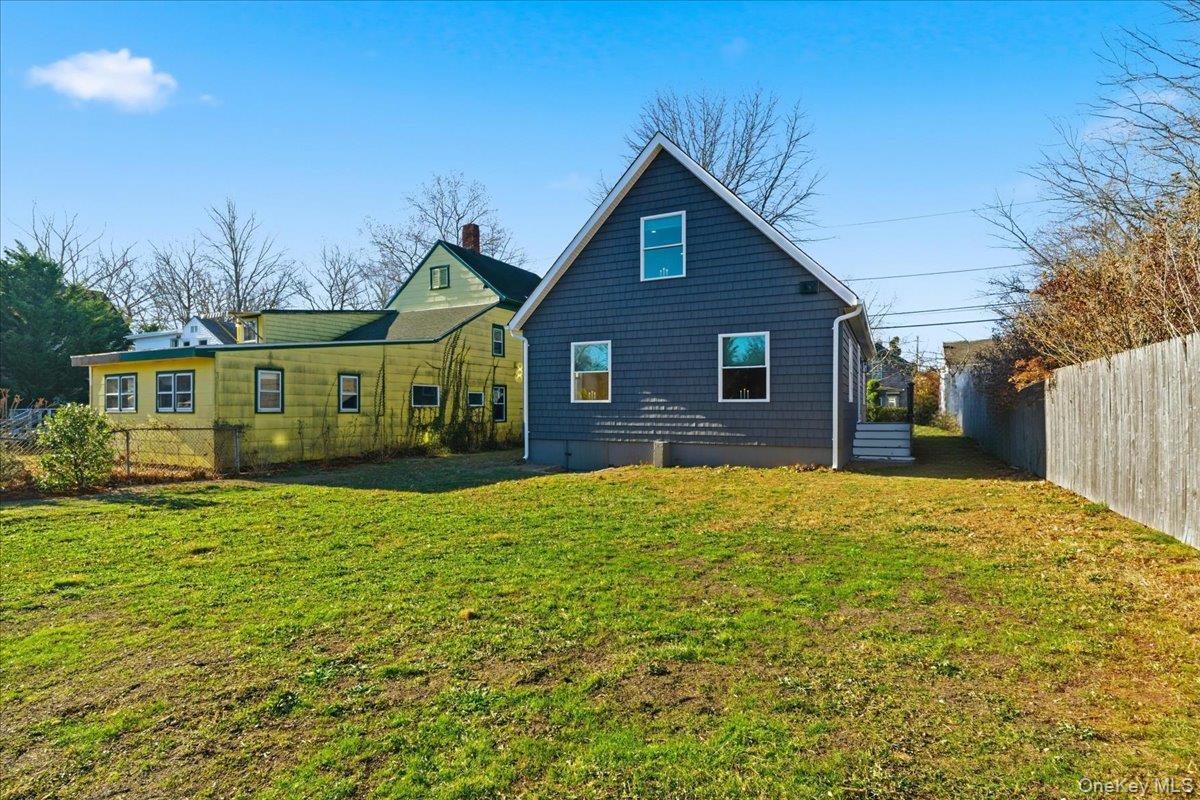 #3 photo, 336 2nd Street Street, Greenport , NY 11944