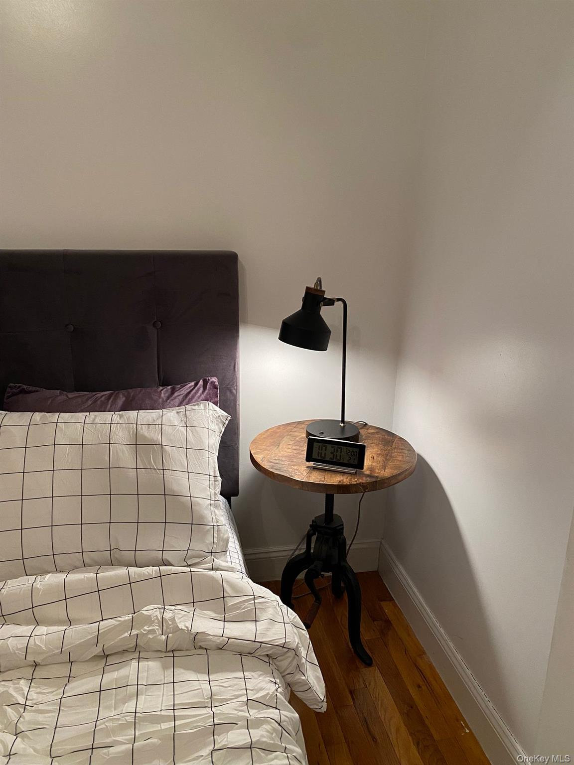 #5 photo, 381 Chauncey Street, Brooklyn , NY 11233