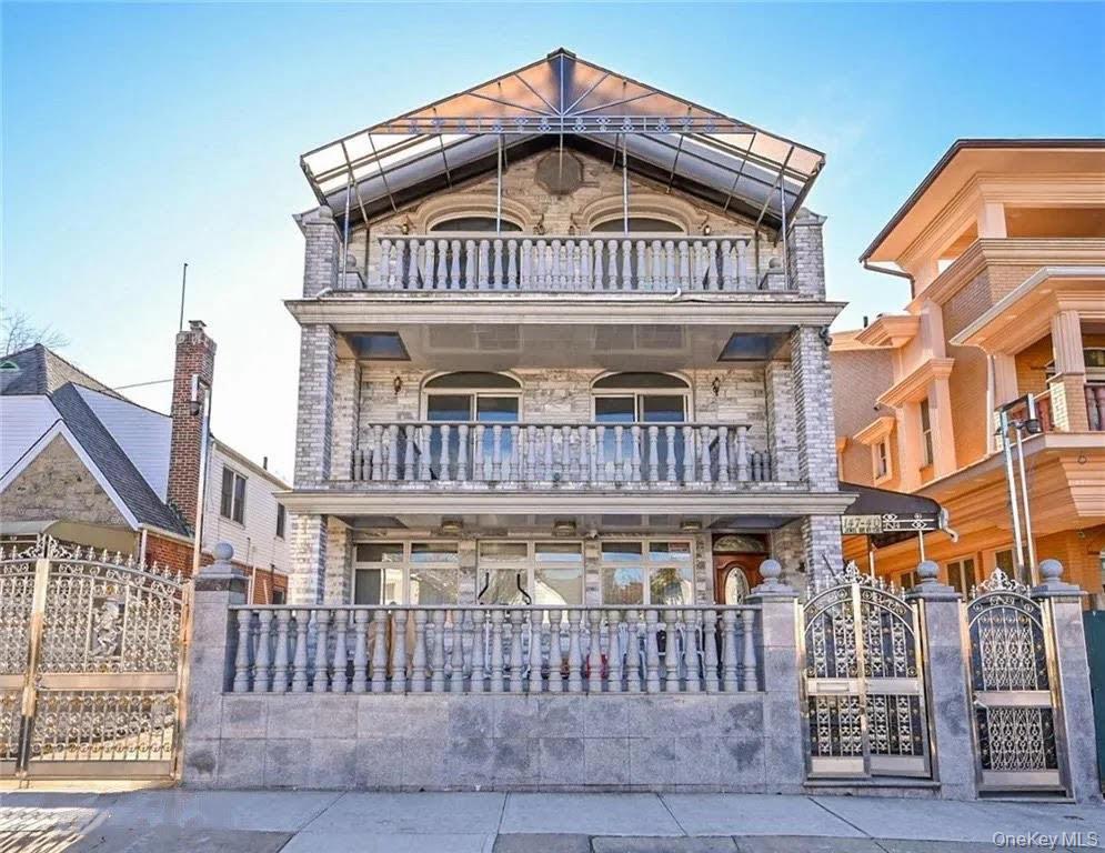 #1 photo, 147-40 Jewel Avenue, 皇后区 秋园 Kew Garden Hills , NY 11367