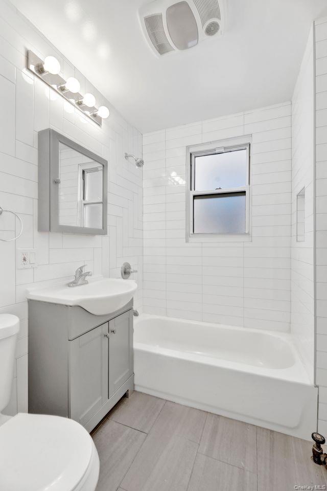 #11 photo, 109-50 Corona Avenue, Corona , NY 11368