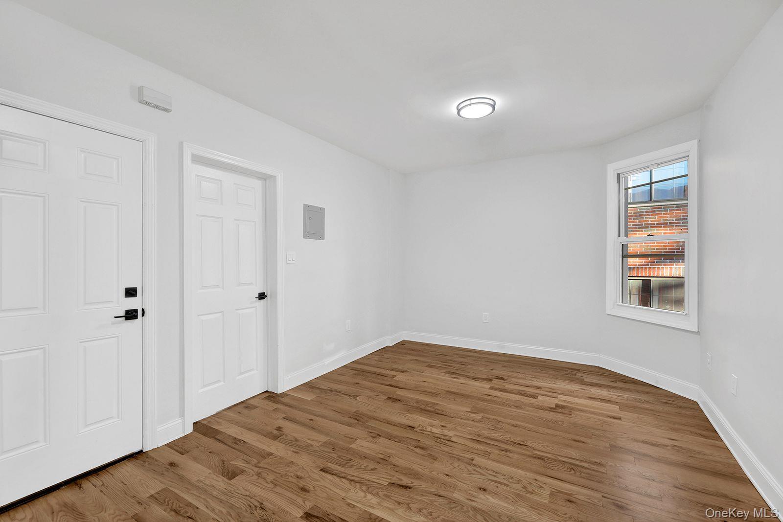 #5 photo, 109-50 Corona Avenue, Corona , NY 11368