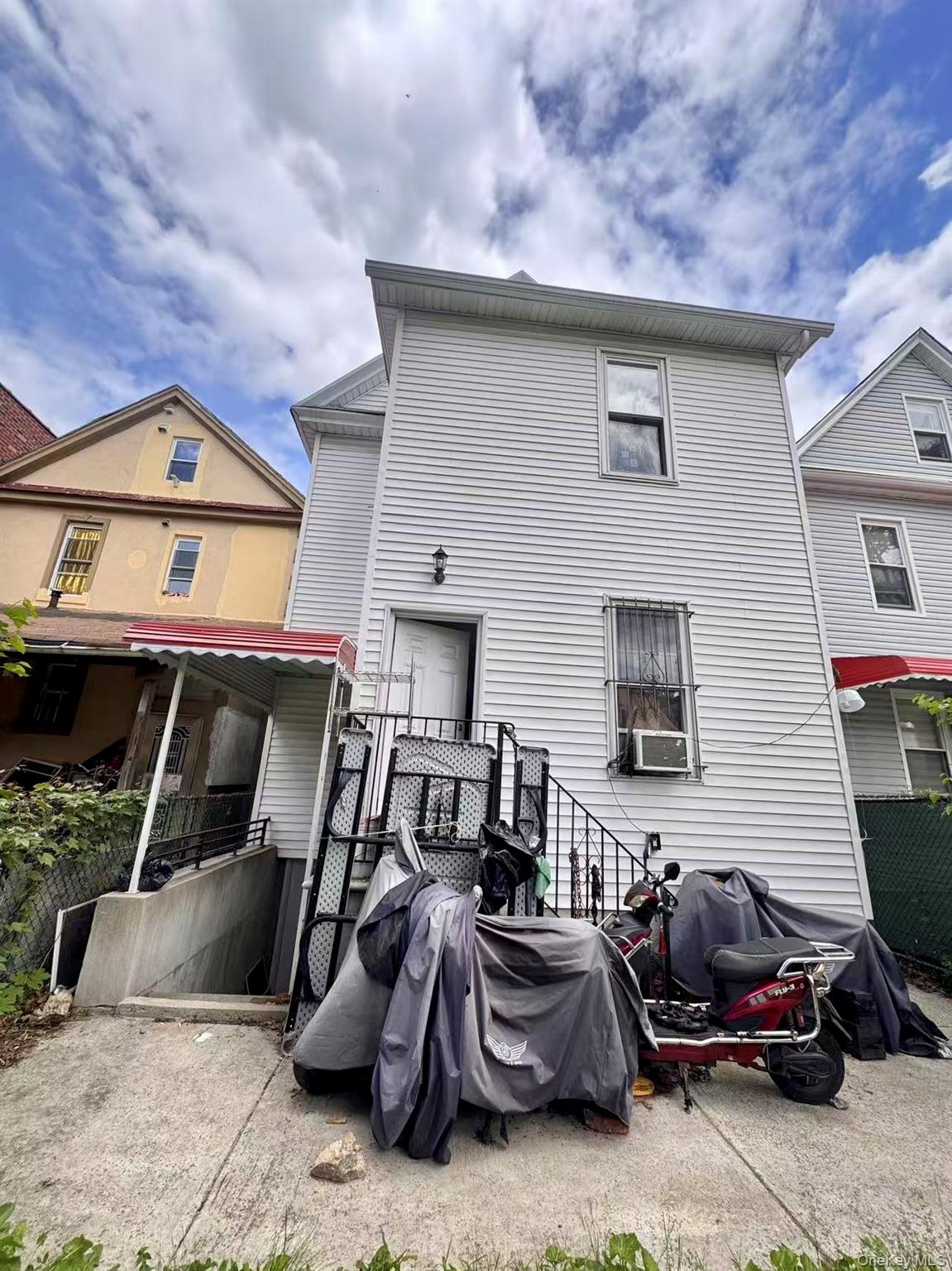 #12 photo, 91-02 50th Avenue, Elmhurst , NY 11373