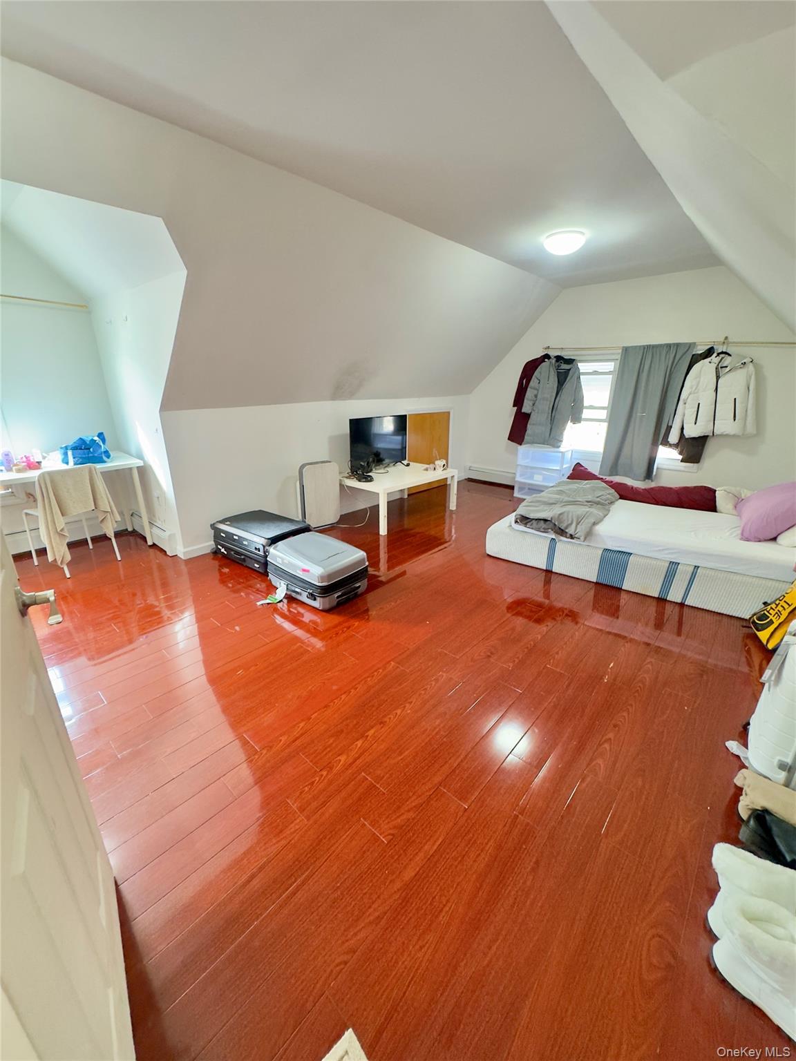 #9 photo, 91-02 50th Avenue, Elmhurst , NY 11373