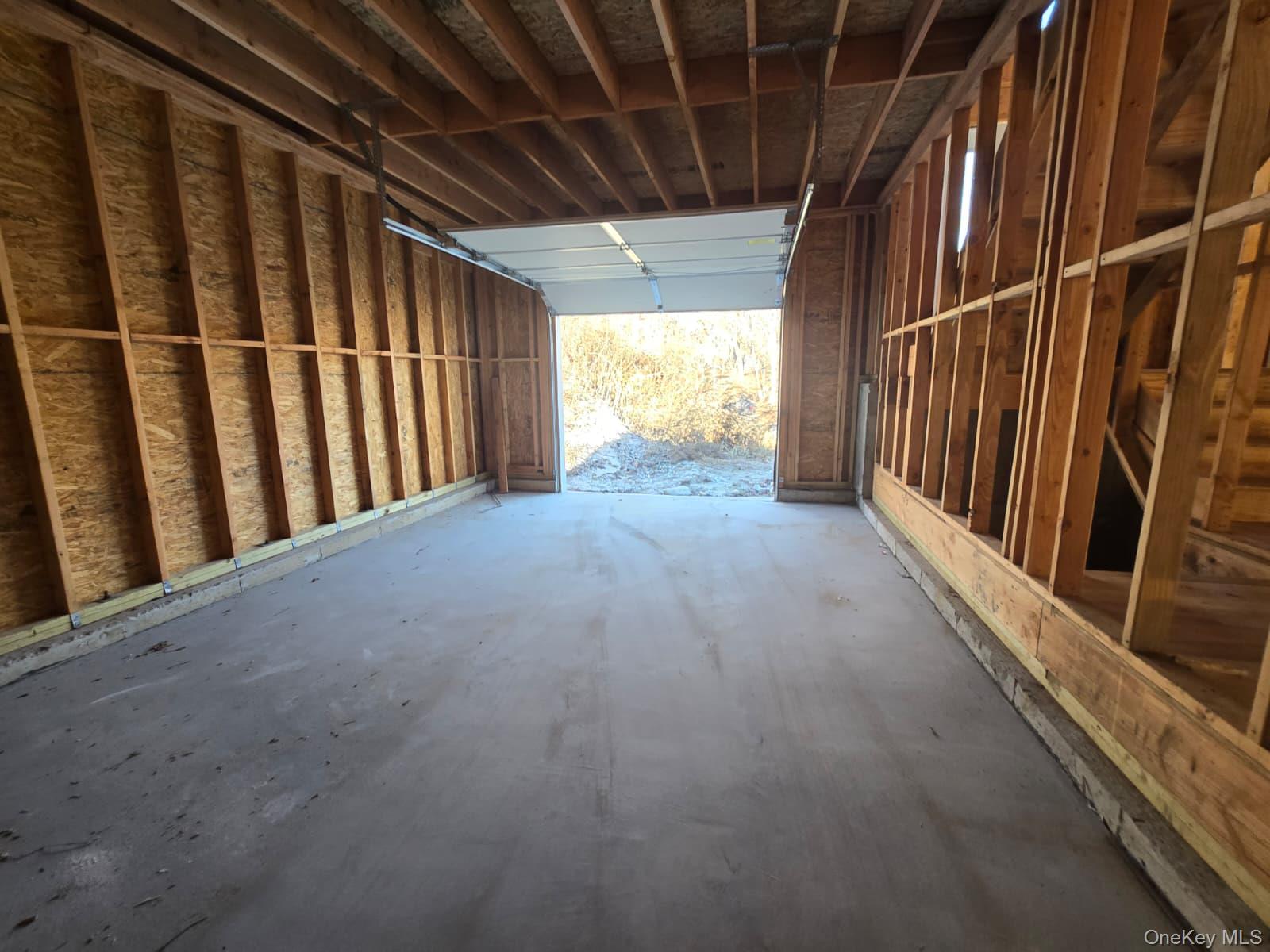 #13 photo, 21 Barbara Lane, সাফোক কাউন্টি Medford , NY 11763