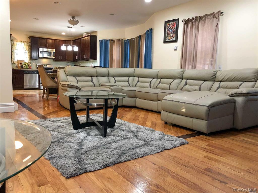 #2 photo, 21621 133rd Road, Springfield Gardens , NY 11413