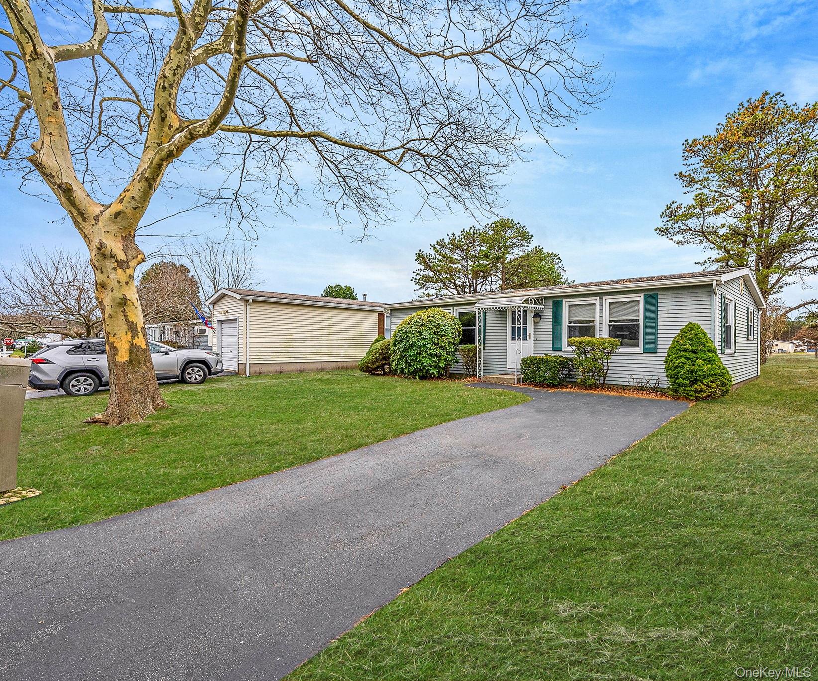 #1 photo, 22 Limetree Drive, Manorville , NY 11949