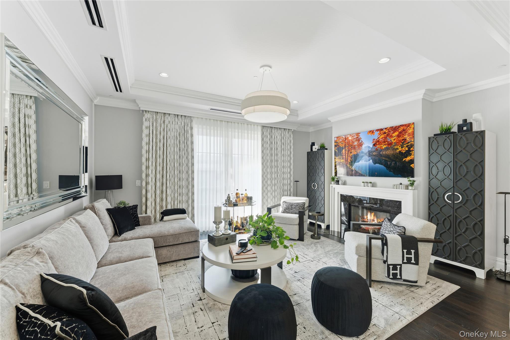 #9 photo, 5000 Royal Court, 长岛 北丘 North Hills , NY 11040