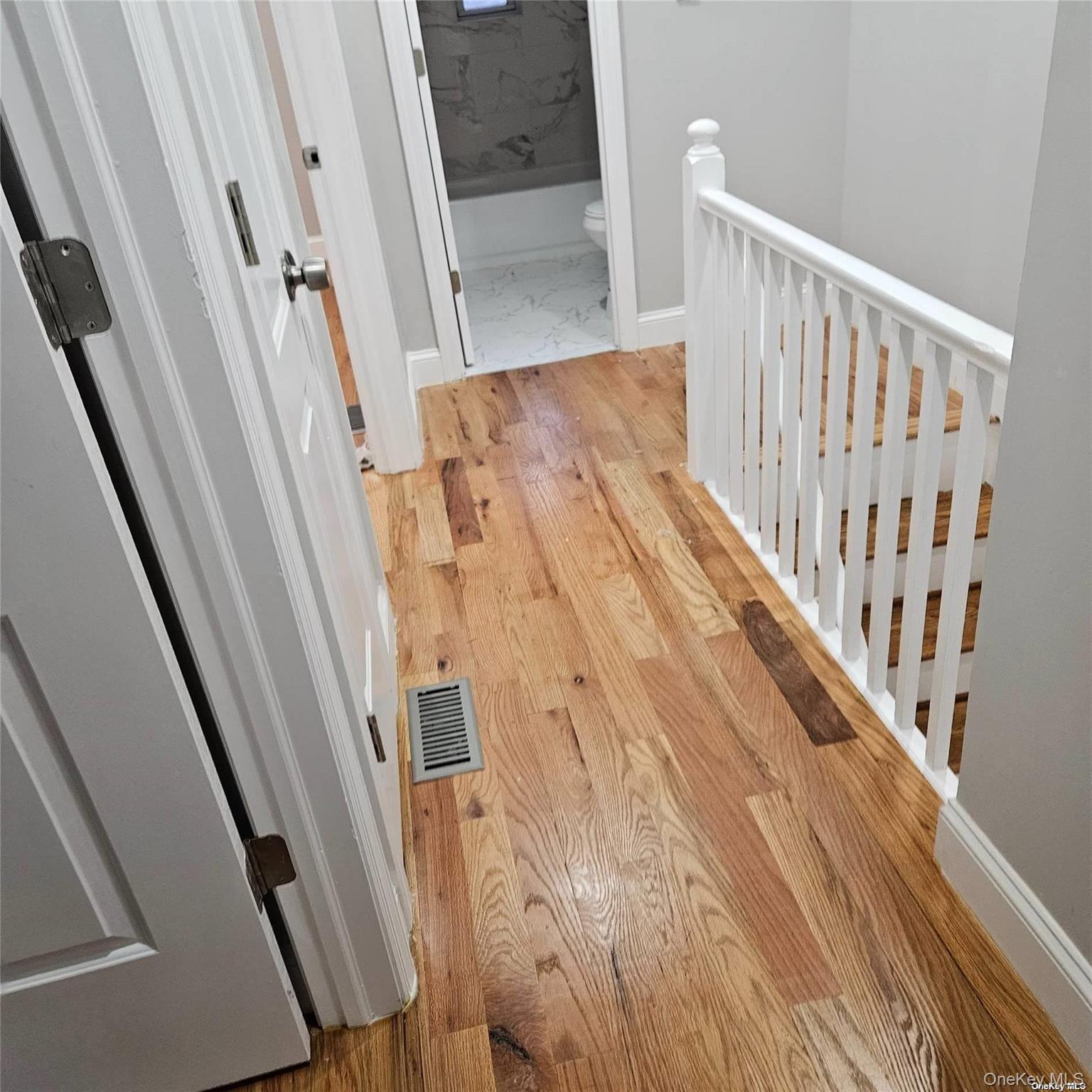 #7 photo, 1918 Hunt Avenue, 브롱크스 Bronx , NY 10462