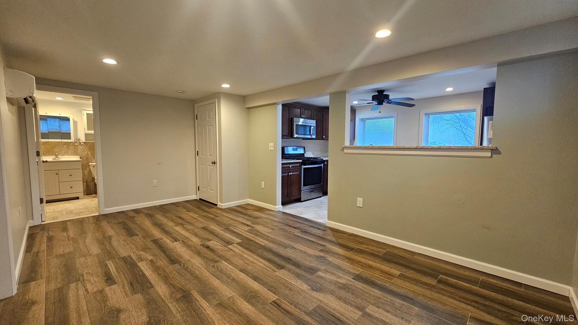 #1 photo, Farmingville, सफ़ोक काउंटी Farmingville , NY 11738