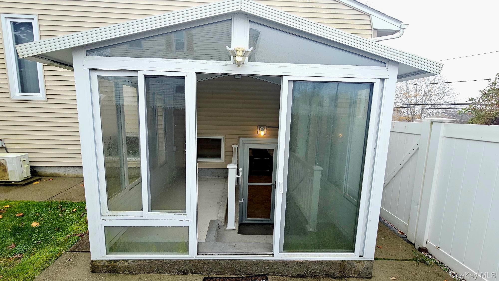 #12 photo, Farmingville, सफ़ोक काउंटी Farmingville , NY 11738