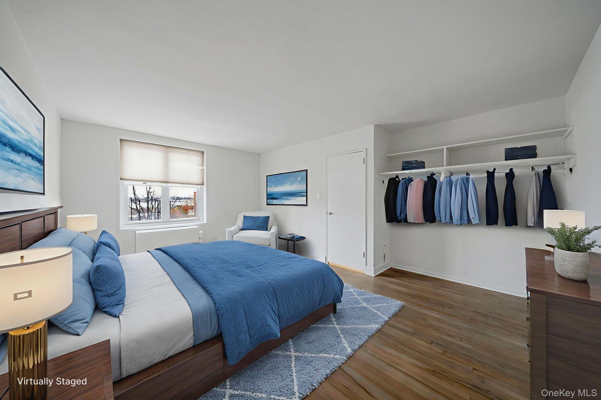 #16 photo, 23-20 Bell Boulevard, Куинс ‖ Bayside , NY 11360