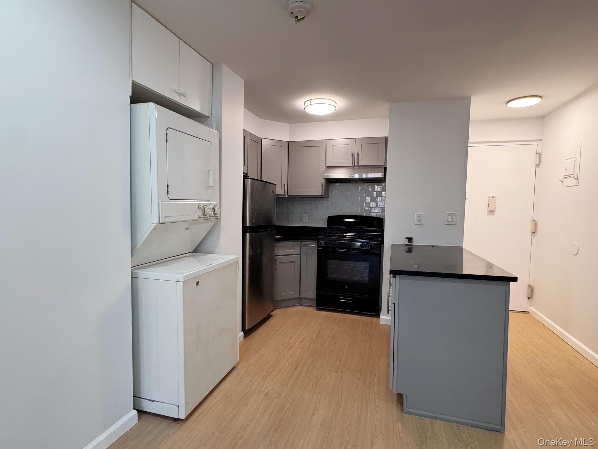 #12 photo, 140-40 34th Avenue, Куинс ‖ Flushing , NY 11354