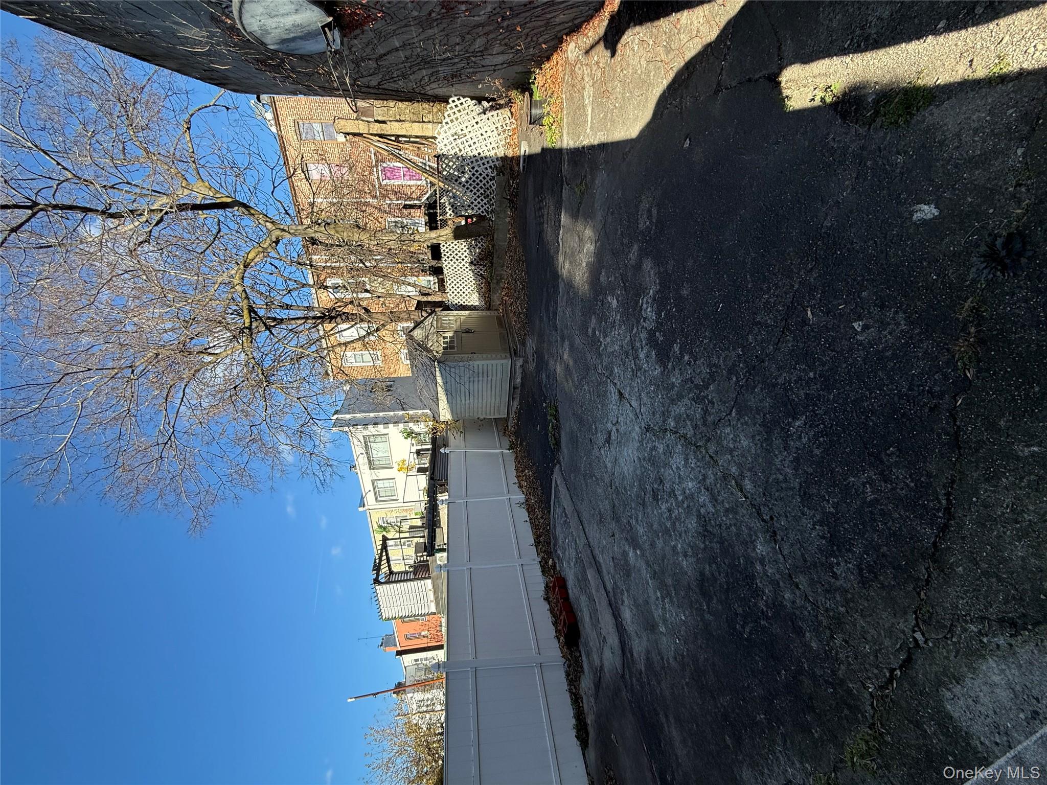 #15 photo, 849 E 221st Street, 브롱크스 Bronx , NY 10467