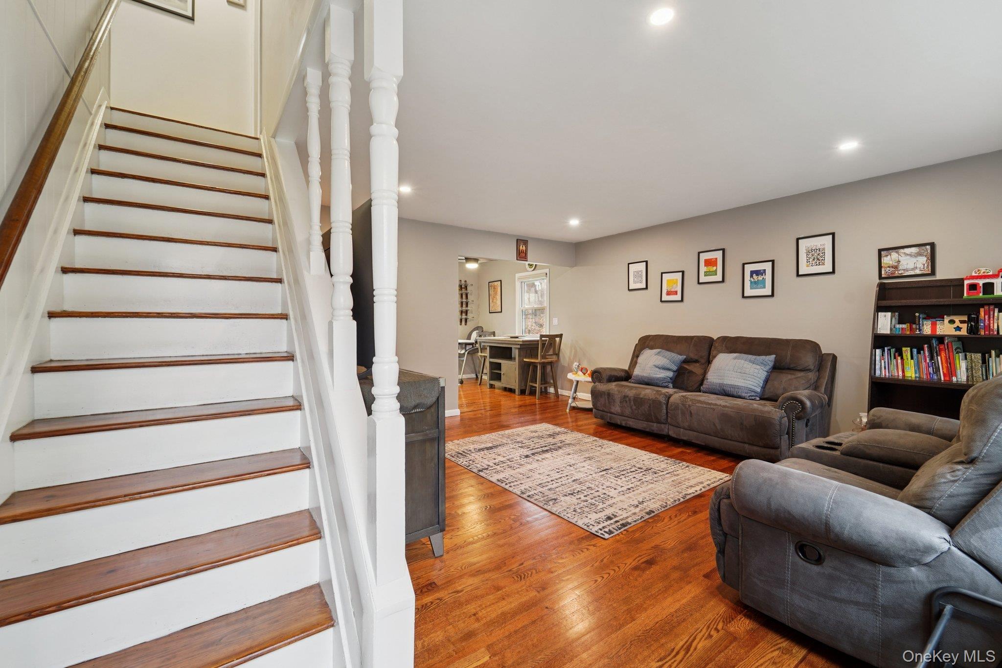 #2 photo, 5 Orchard Lane, Nanuet , NY 10954