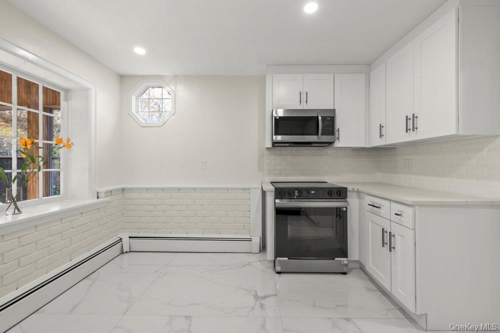 #11 photo, 10 Glen Lane, 纽约州 Balmville , NY 12550