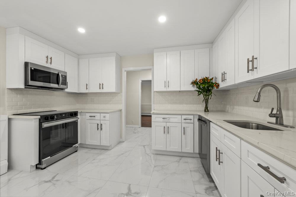 #9 photo, 10 Glen Lane, 纽约州 Balmville , NY 12550