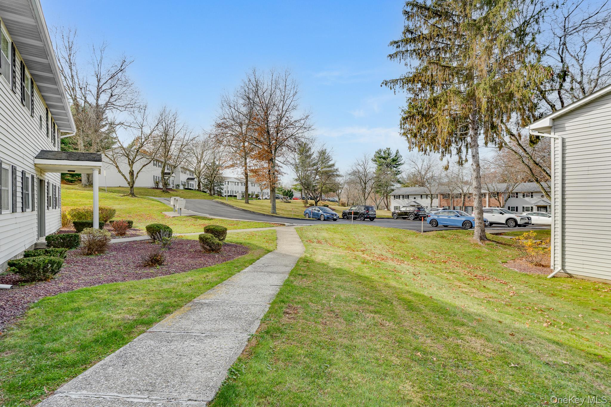 #20 photo, 1 Locust Court, 뉴욕주 Fishkill , NY 12524