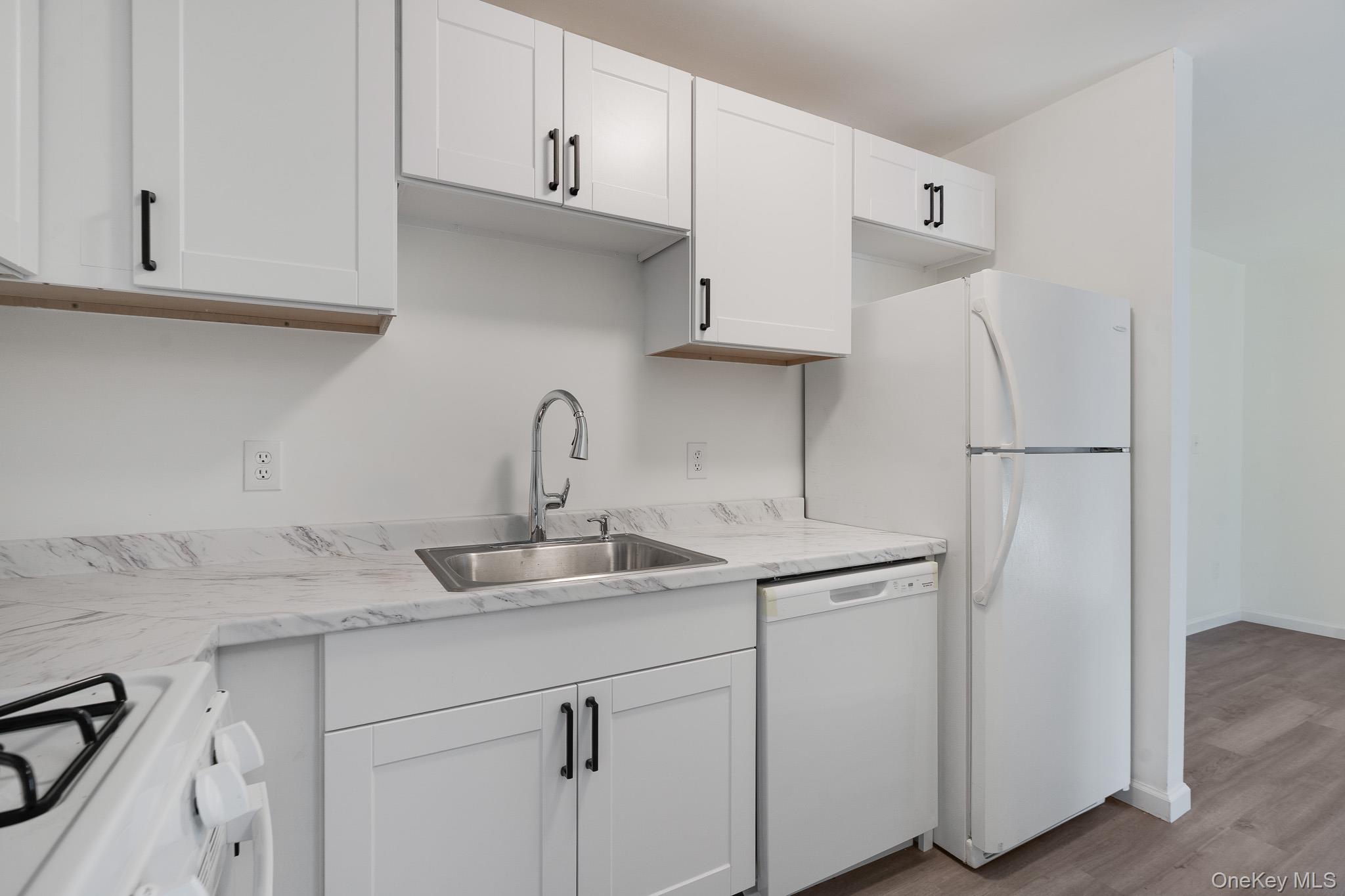 #8 photo, 1 Locust Court, 뉴욕주 Fishkill , NY 12524