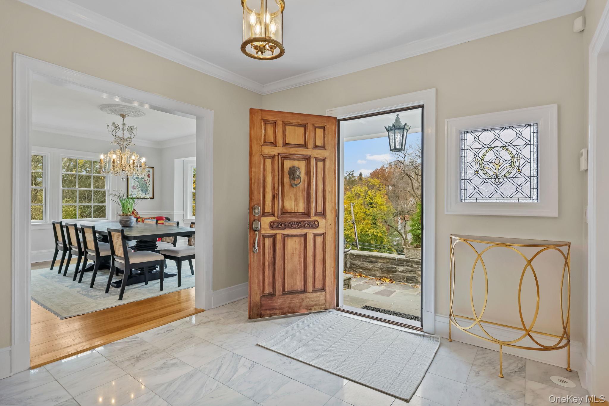 #2 photo, 51 Avon Road, 브롱크스 Bronxville , NY 10708