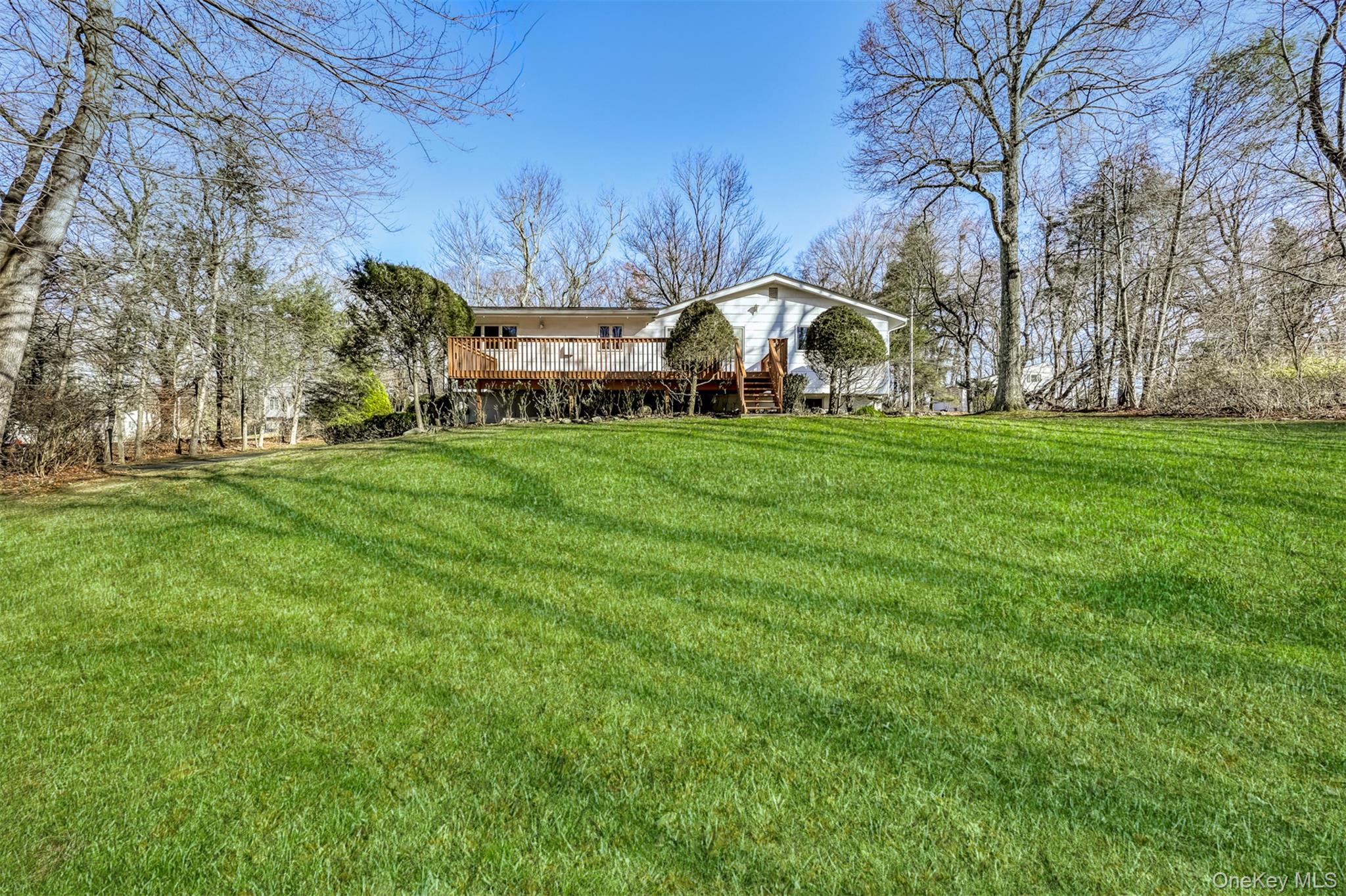 #15 photo, 11 Fleetwood Avenue, 纽约州 Chestnut Ridge , NY 10977