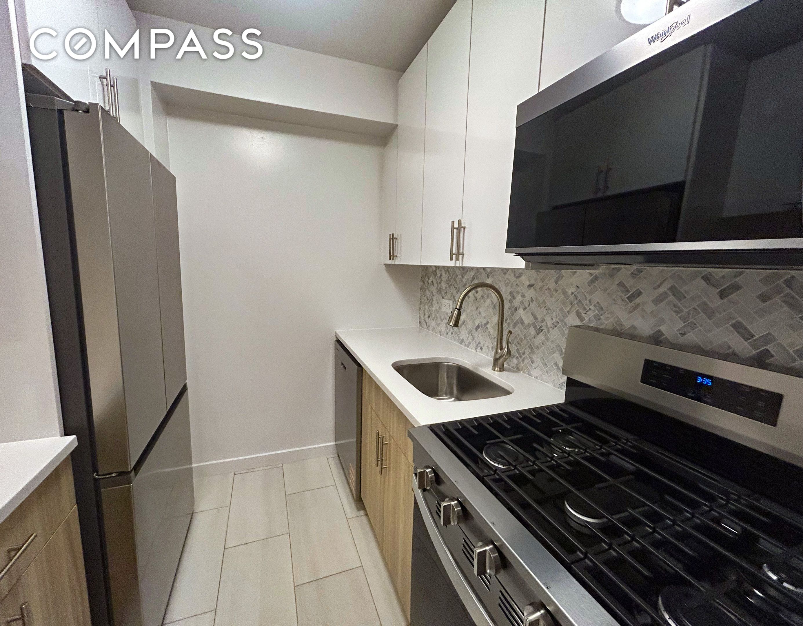 #15 photo, 400 E 54th Street, Sutton Place , NY 10022