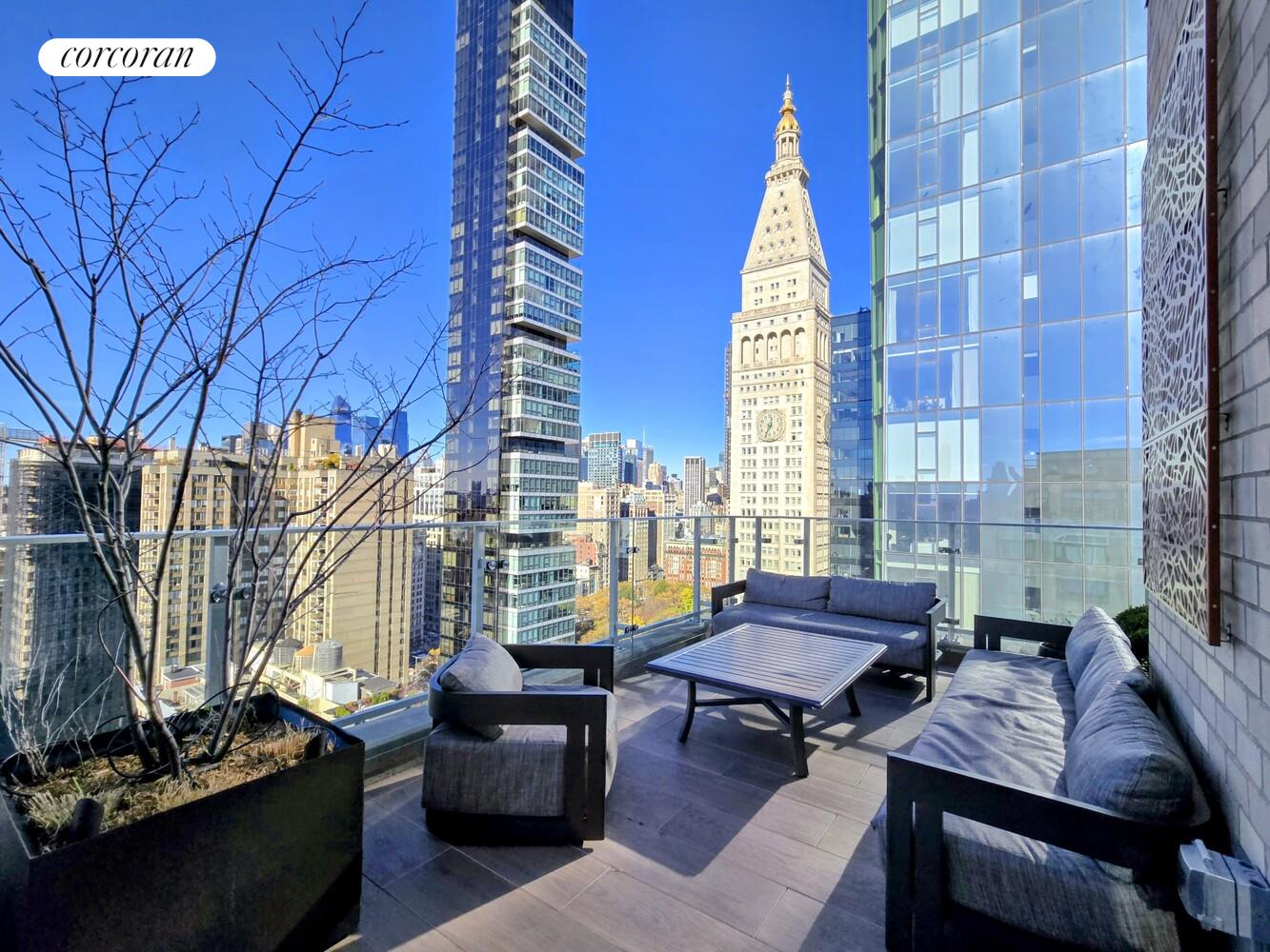 #16 photo, New York City, Flatiron , NY 10010